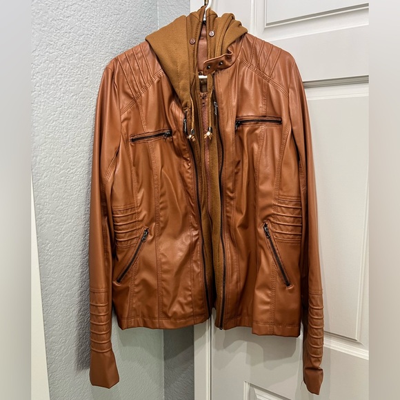 On sale! Convertible jacket - Picture 1 of 4